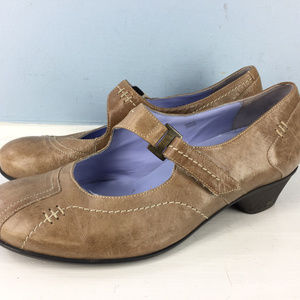 DUREA Brown leather mary jane UK 5.5 US 7.5